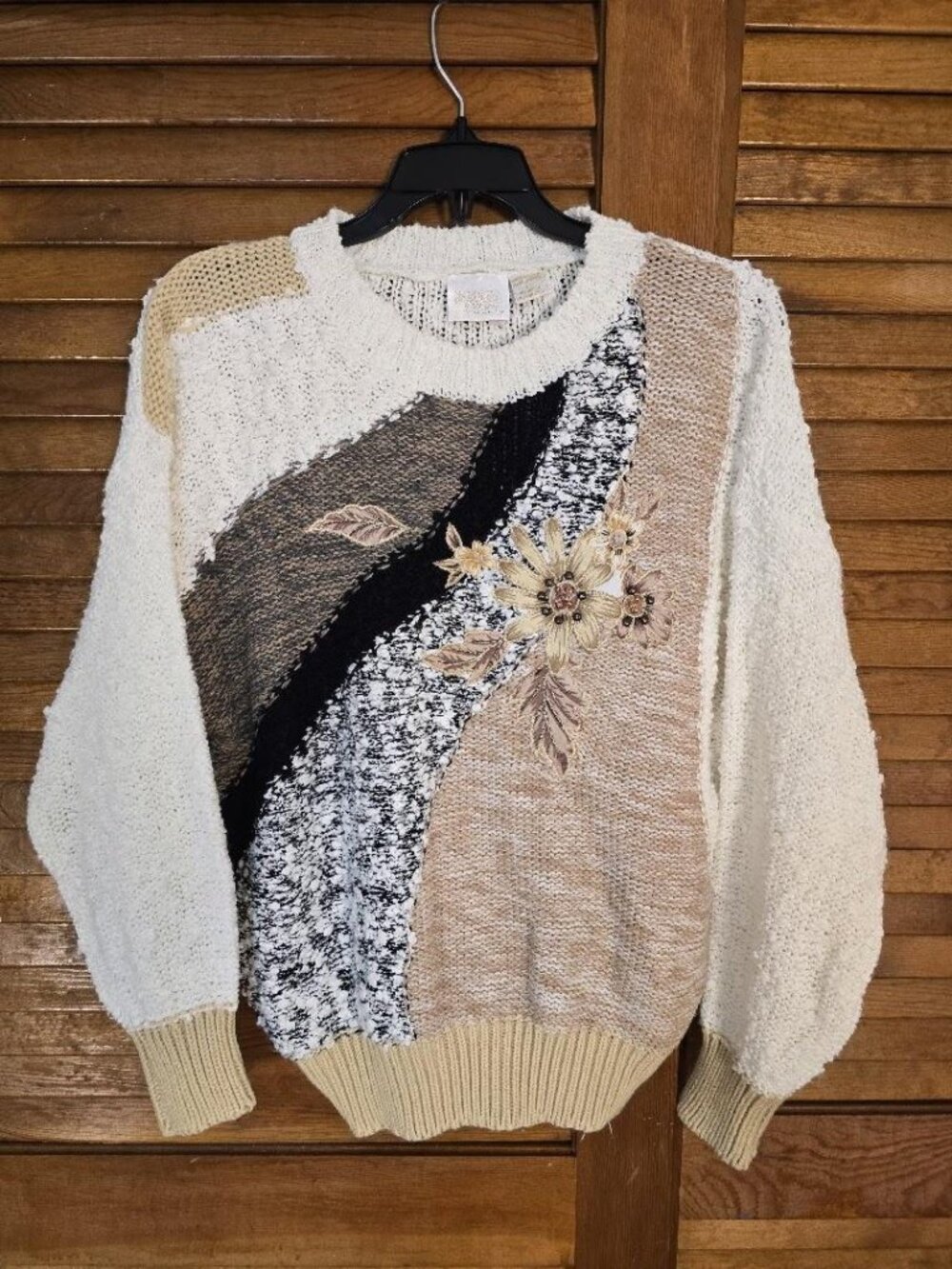 Floral Applique Beaded Textured Knit Sweater Womens Large Needles & Yarn